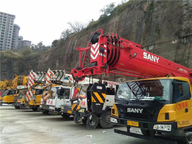 漾濞吊车出租按什么计费？台班费、单次费、里程费怎么算？