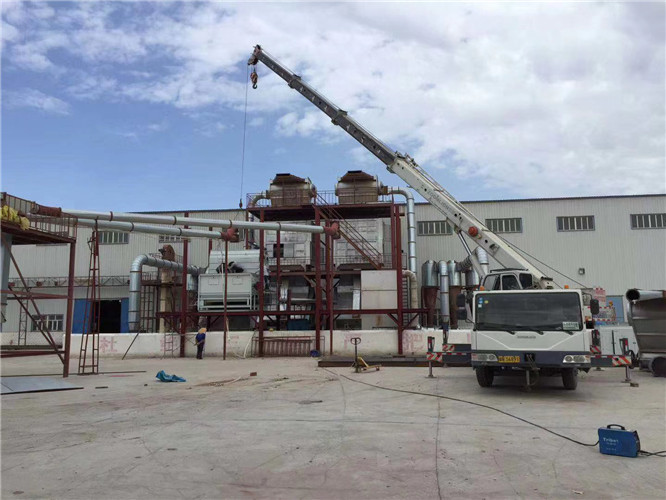 漾濞“手脚齐动”—— 吊车的 “协同作业” 技术